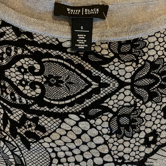 White House Black Market tunic with 3/4 sleeves, scoop neck, embossed lace, S - Picture 2 of 3